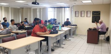 UAdeO y la Universidad ECCI, imparten Clase Espejo a estudiantes del Programa Educativo de Ingeniería de Software