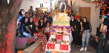 Comunidad Lince de la Extensión El Rosario rinden homenaje a los difuntos con concurso de altares de muertos