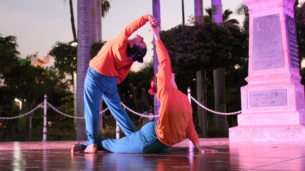 Edylin Zataráin, ofrece clase magistral en danza contemporánea - El Sol de  Sinaloa