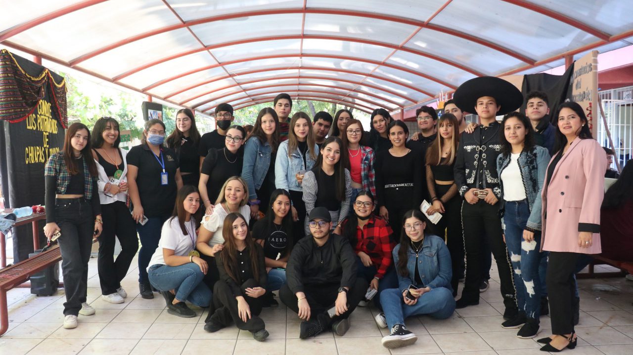 Estudiantes De Administración Turística De La Unidad Regional Culiacán ...