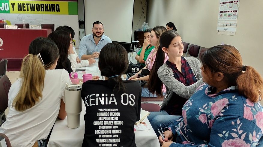 Empresarios Orientan A Estudiantes Linces De La Unidad Regional Los ...